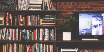 10 Easy Eco-Friendly Lifestyle Hacks to Save the Planet and Your Wallet